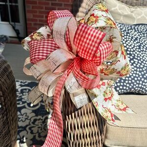 Red and White Gingham Floral Bow